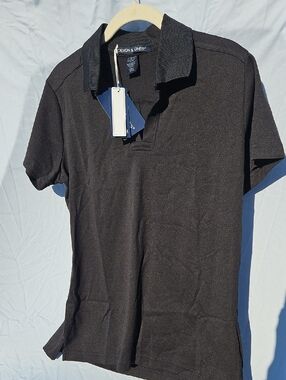 Devon & Jones Women's Black Short-Sleeve Polo Size Med